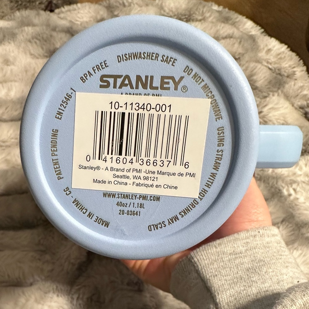 Stanley Adventure Quencher Tumbler: Cornflower